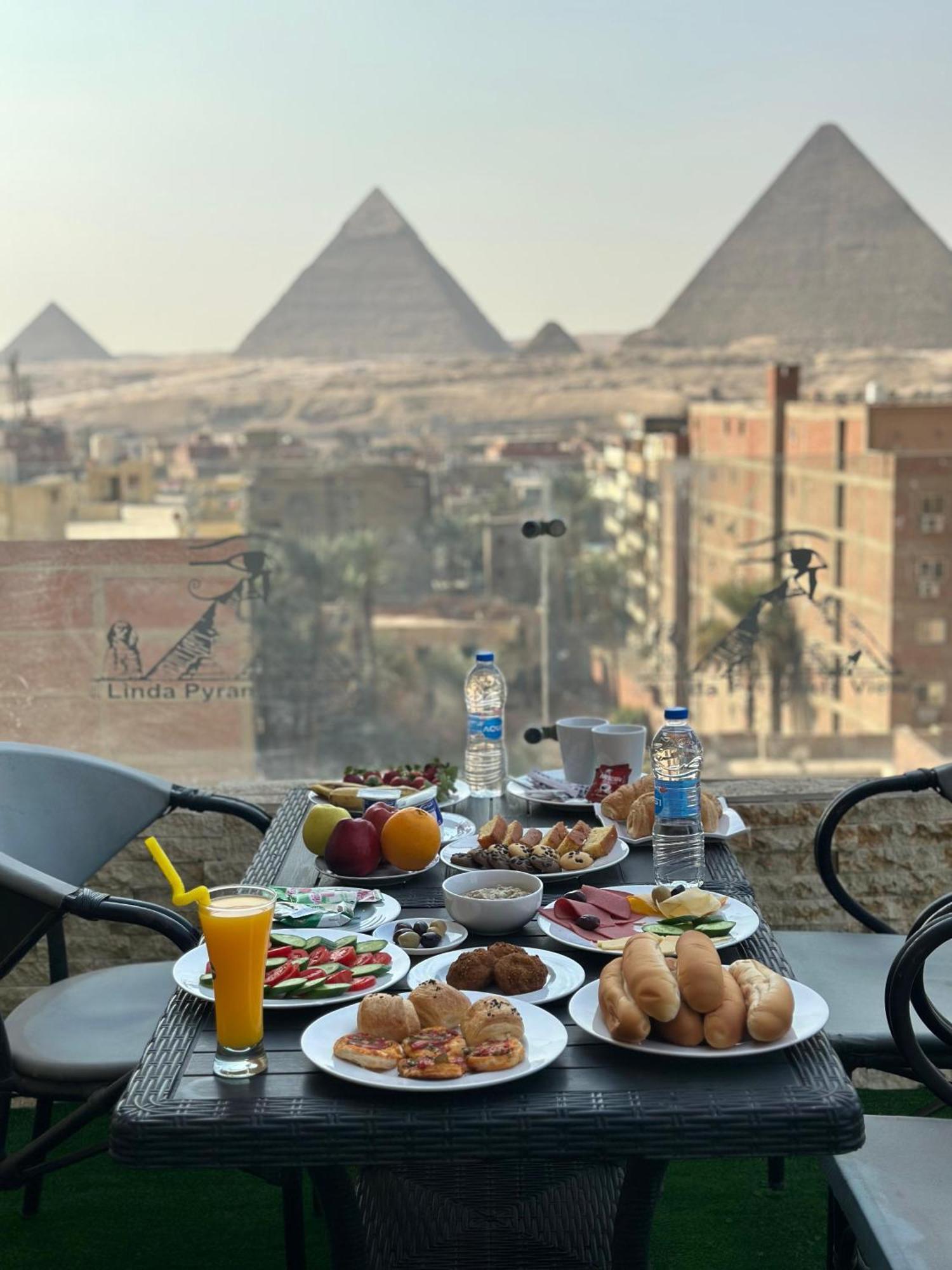 Piramide De Giza View Inn Kafret el-Gabal Kültér fotó